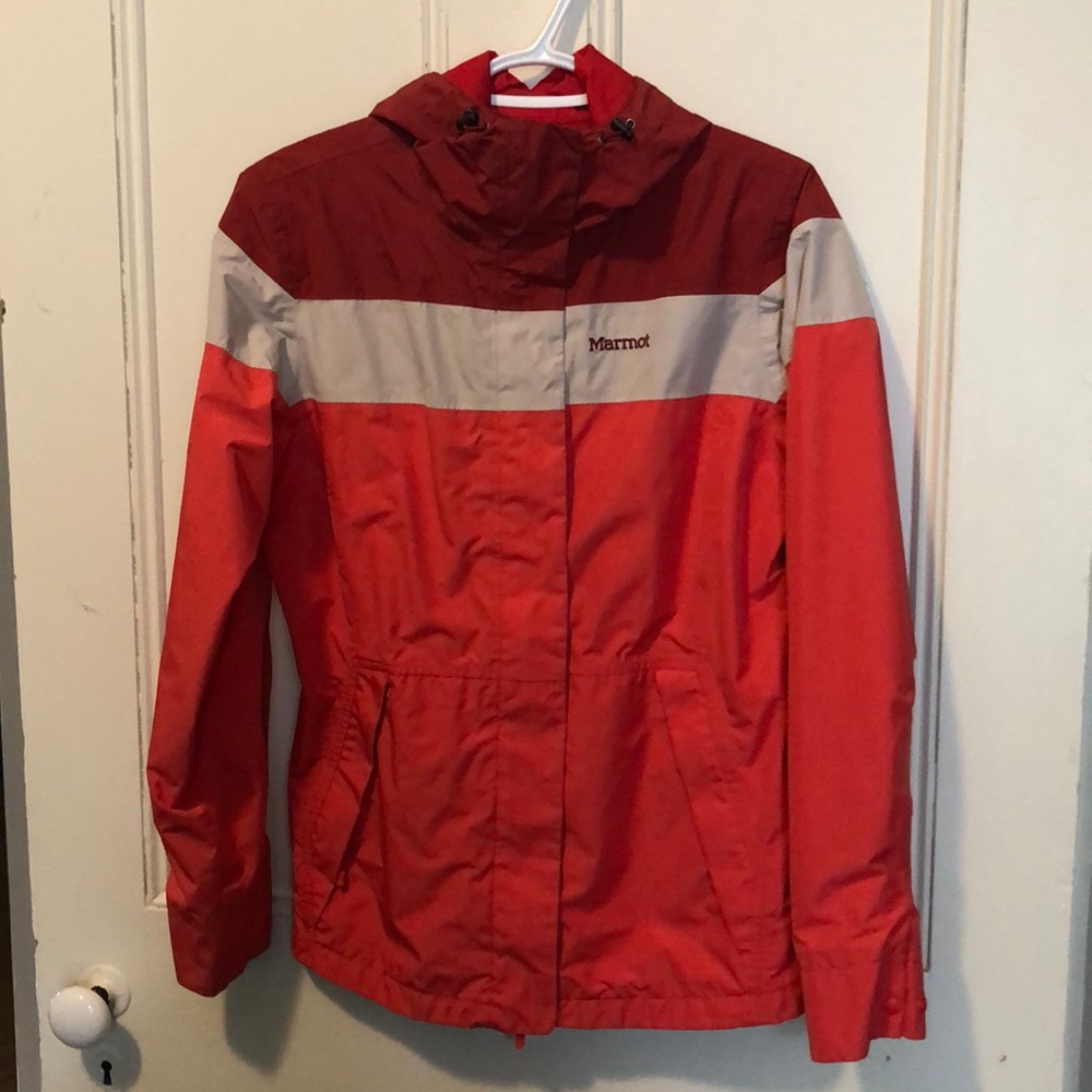 Marmot Roam Women's Lightweight Waterproof Hooded Raincoat